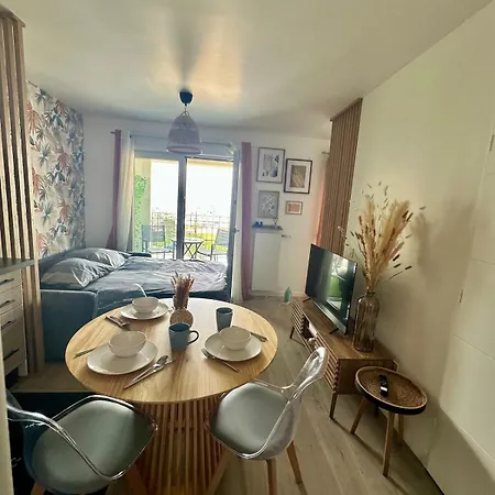 Apartment Entre Paris Et Disneyland Avec Charme Interieur Noisy-le-Grand